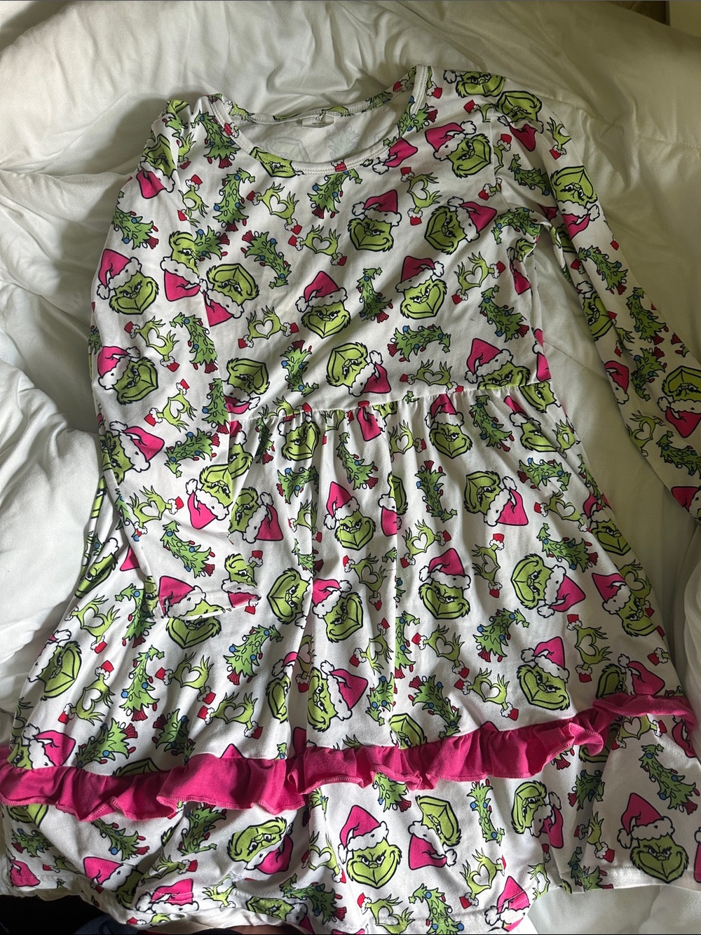 Kids' White & Green Grinch Print Long-Sleeve Dress with Pink Accents